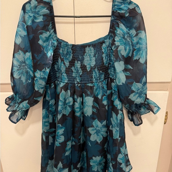 💙 EUC Thirty/Thirty LA Blue Floral Print Empire Waist Babydoll Dress, Med - Picture 2 of 5